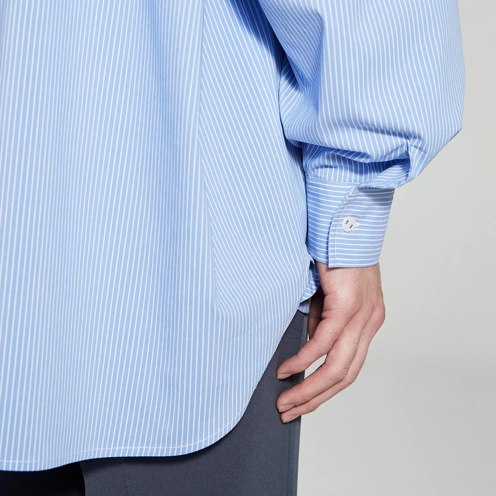 ADD Cutout Stripe Avantgarde Shirt Blue