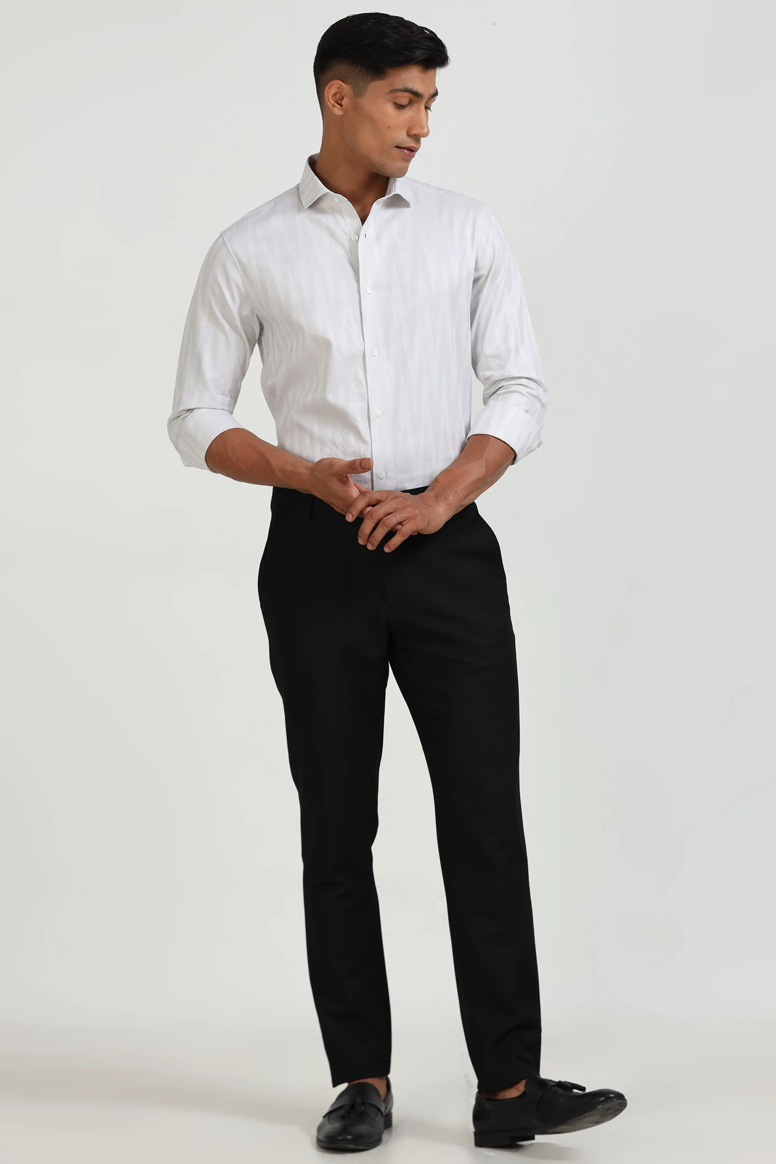 Gentle Lines Formal Shirt