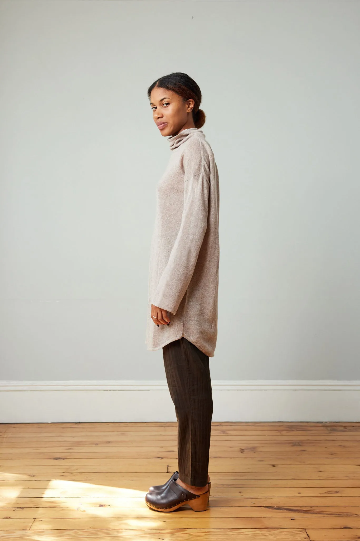 M.PATMOS Nathalie Cashmere Tunic - Almond