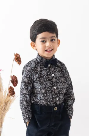 Pre-Order: Boy Holiday Cheer Printed Shirt - Black